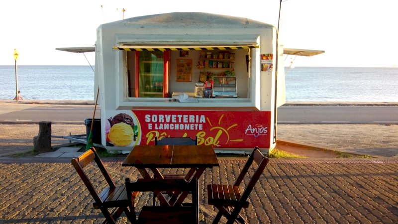 Sorveteria por do sol