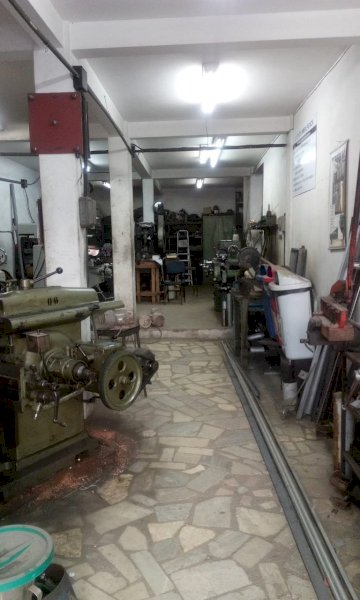  Metalúrgica Ludiane
